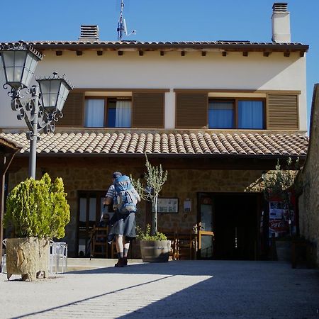 Hostal Camino Del Perdon Uterga Exterior foto