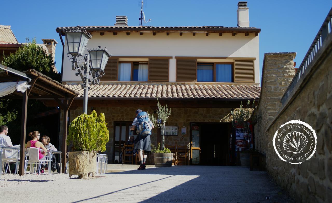 Hostal Camino Del Perdon Uterga Exterior foto